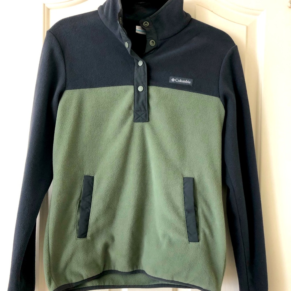 Columbia women’s pullover jacket